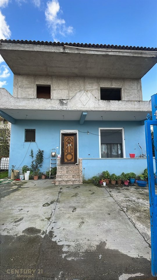 PRIVATE HOUSE FOR SALE NEAR THE AGRICULTURAL UNIVERSITY!