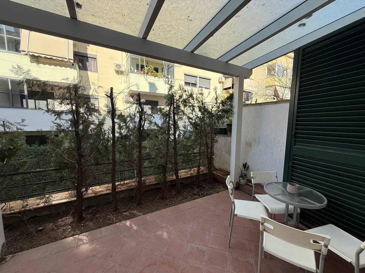 Apartament 2+1 me qira tek Kodra e Diellit 1 !