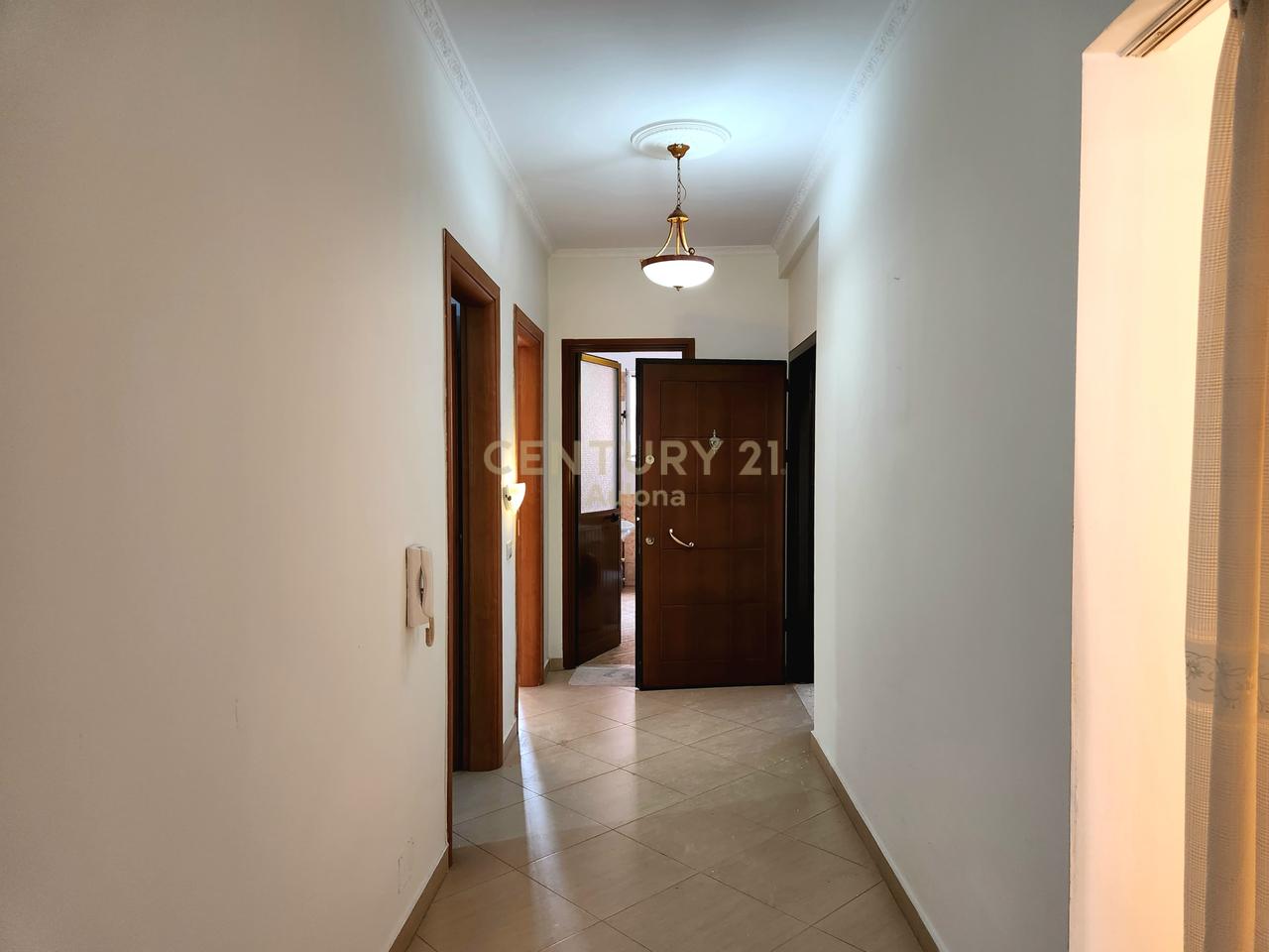 2+1 Apartment for Sale on Cipajve Street, Vlora