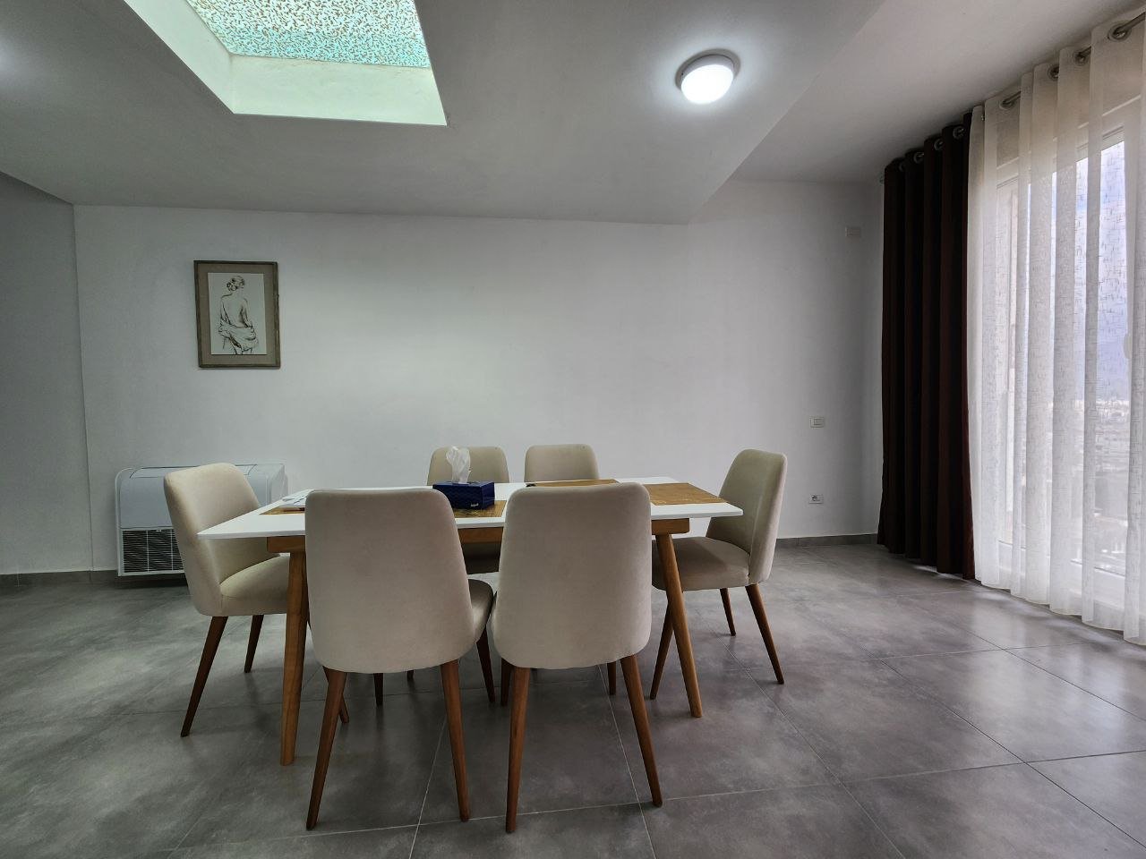 VILLA CON PISCINA + 2 POSTI AUTO IN AFFITTO A KODRA E DIELLE 2!