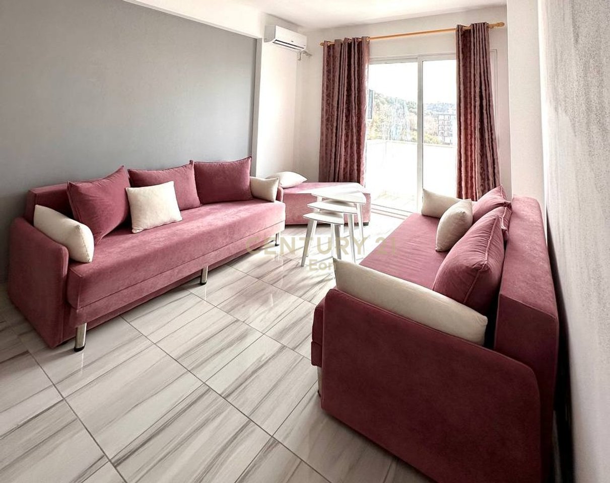 Apartament 1+1 Për Shitje në Shkëmbi I Kavajës, Durrës me Pamje Nga Deti!