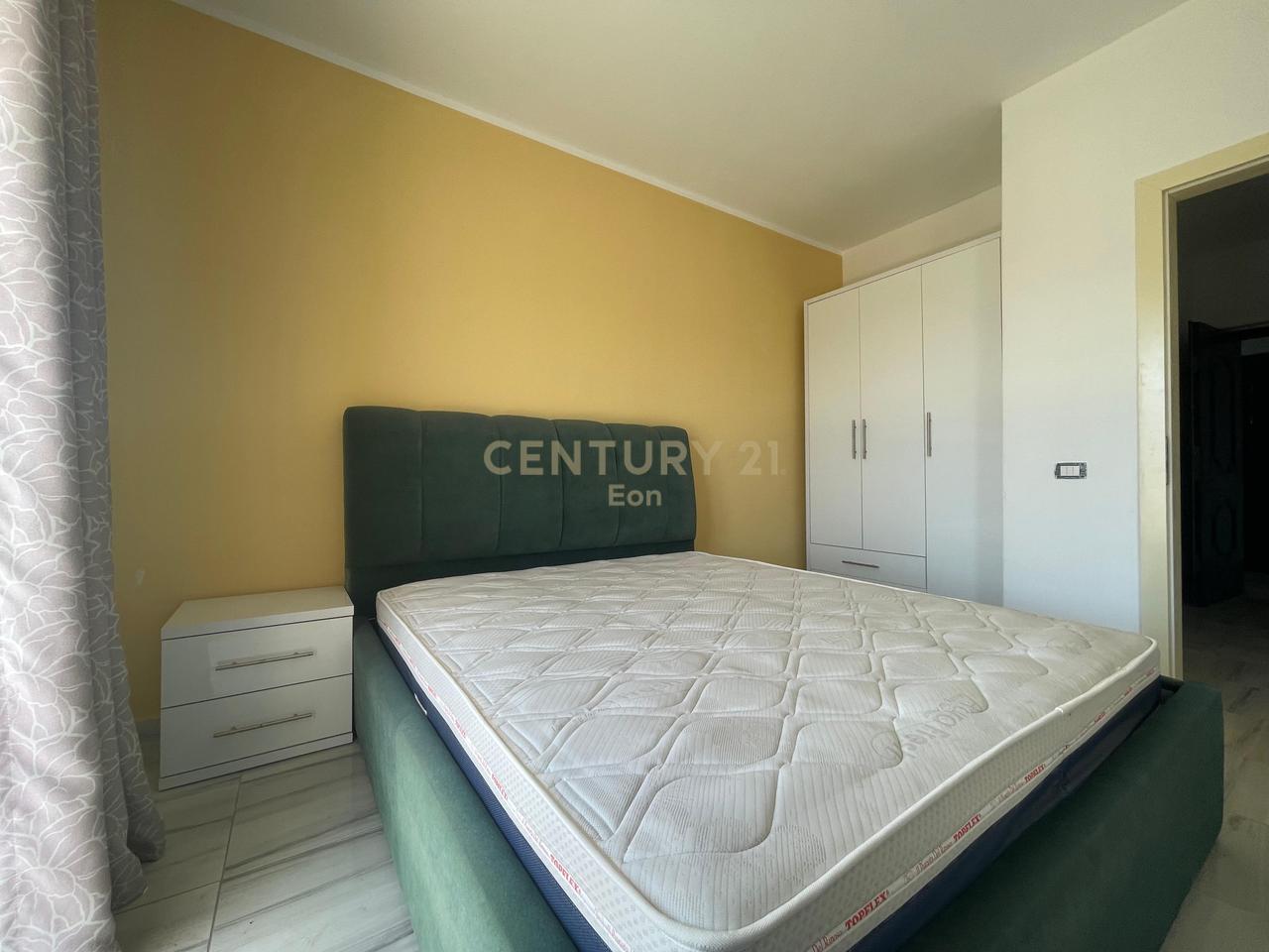 Apartament 1+1 Për Shitje në Shkëmbi I Kavajës, Durrës me Pamje Nga Deti!