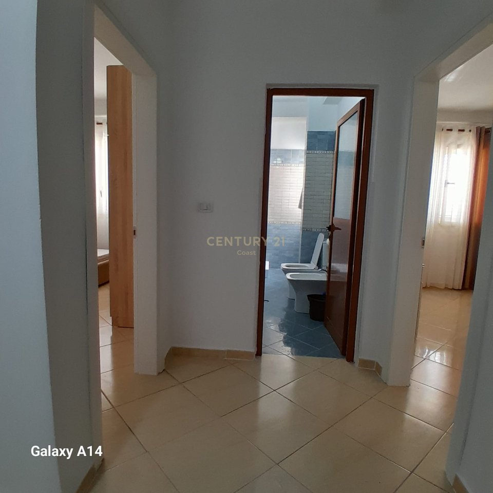 JEPET ME QIRA APARTAMENT 2+1 ,PRANE KISHES ORTODOKSE VLORE!!