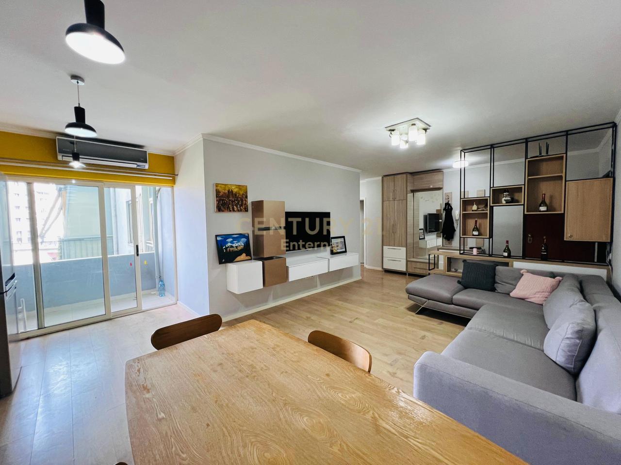 Apartment 2+1+2 for Sale in Ish Parku