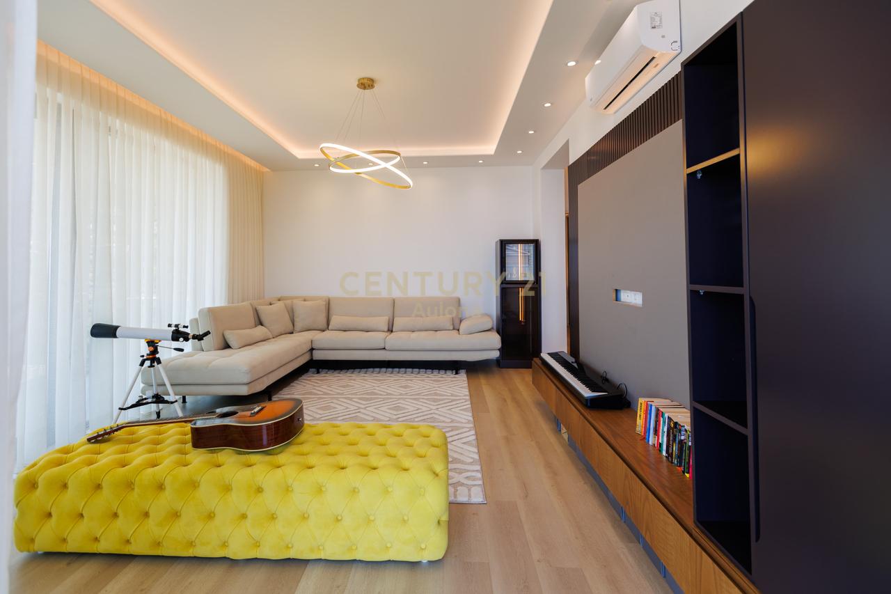 VILLA WITH SEA VIEW FOR SALE IN VLORA!