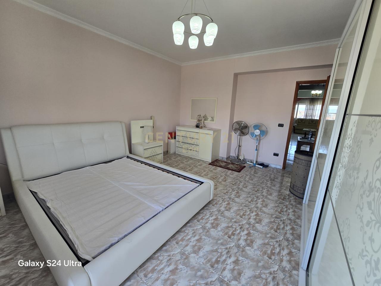 4+1 Apartment for Sale in Durres with Possibility of Dividing into 2 Apartments!