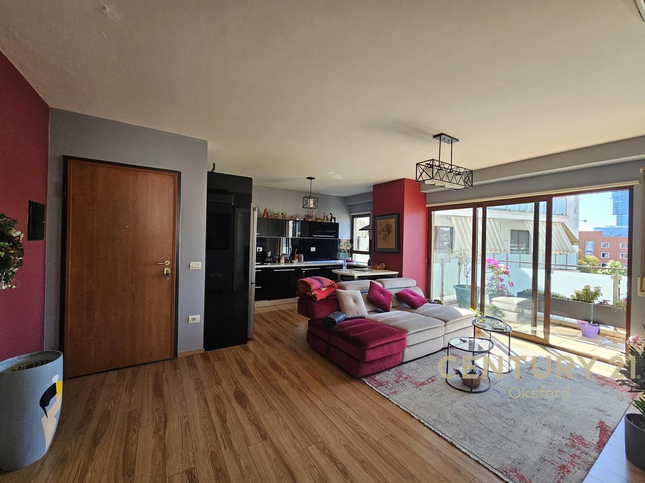 JAPIM ME QIRA APARTAMENT 2+1 NE RRUGEN MINE PEZA!