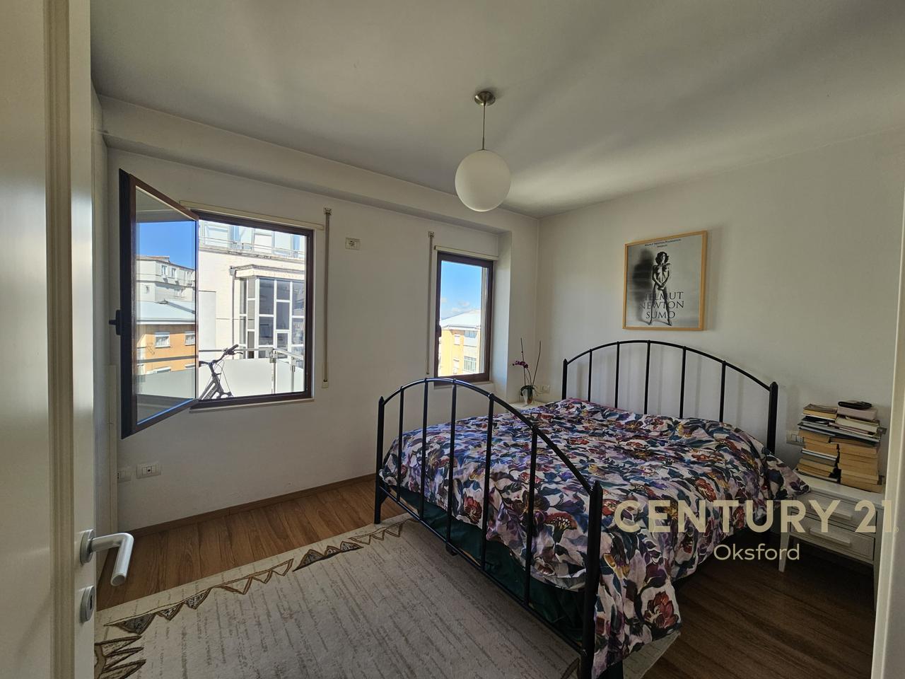 JAPIM ME QIRA APARTAMENT 2+1 NE RRUGEN MINE PEZA!