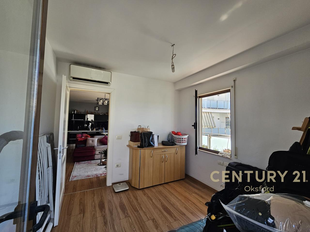 JAPIM ME QIRA APARTAMENT 2+1 NE RRUGEN MINE PEZA!