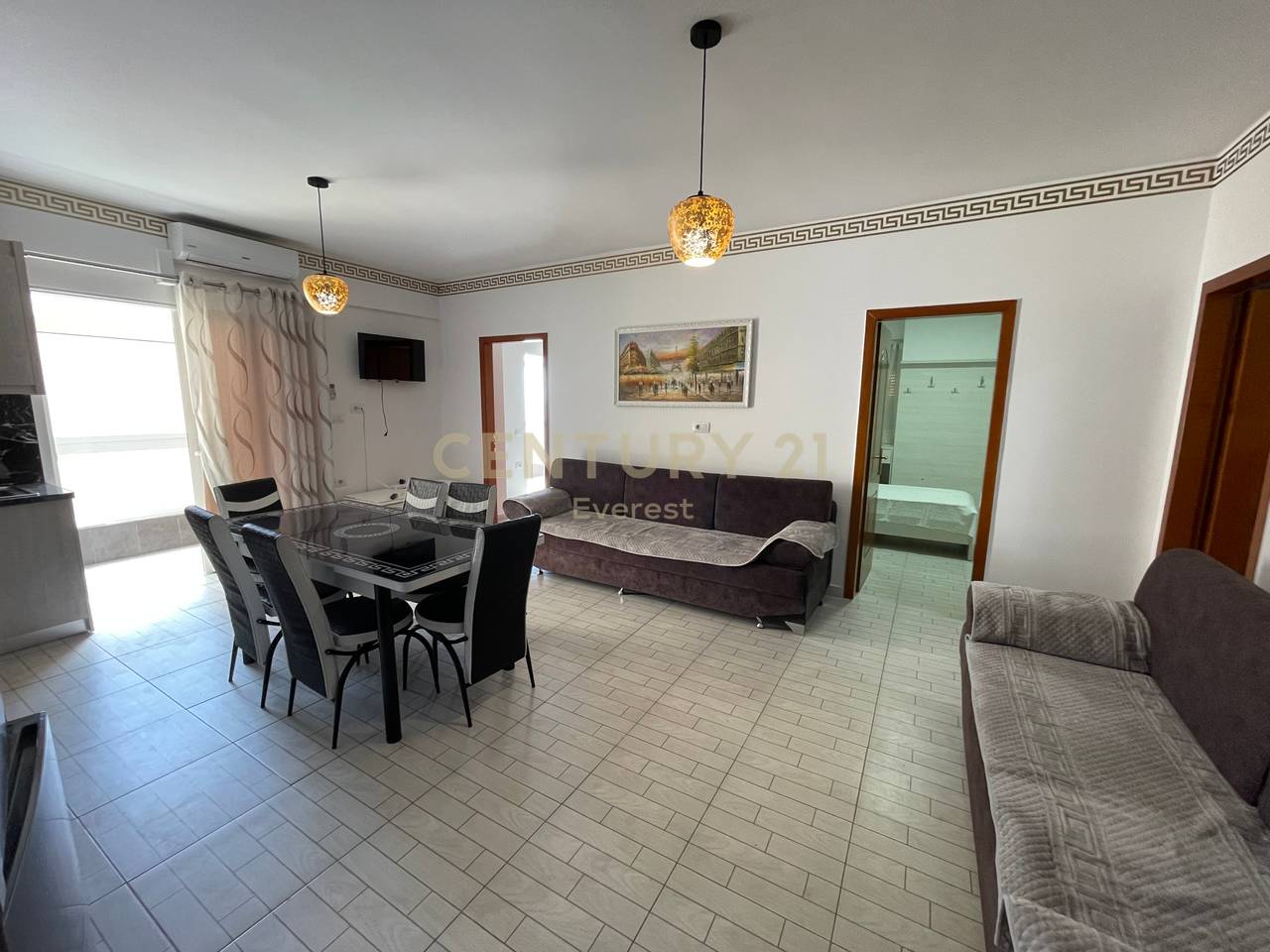 SARANDE, SHESIM APARTAMENT 3+1+2 SHUME PRANE DETIT