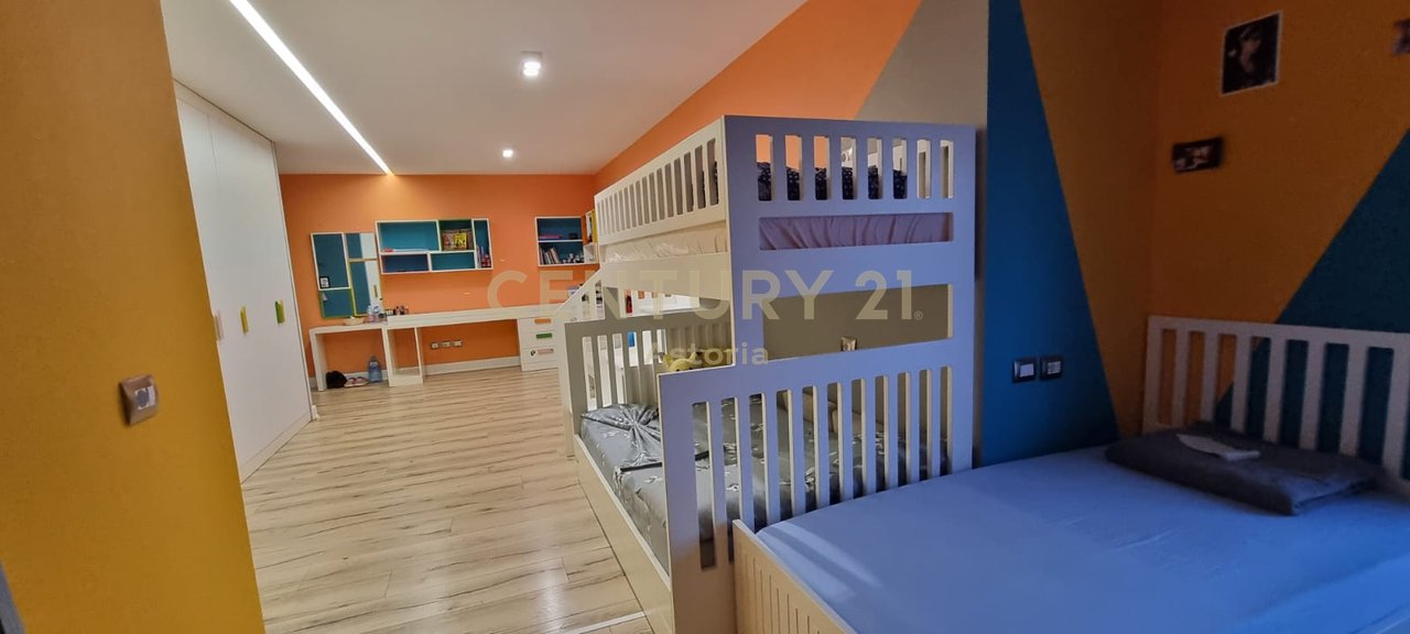 Duplex for sale in Fresk with stunning views