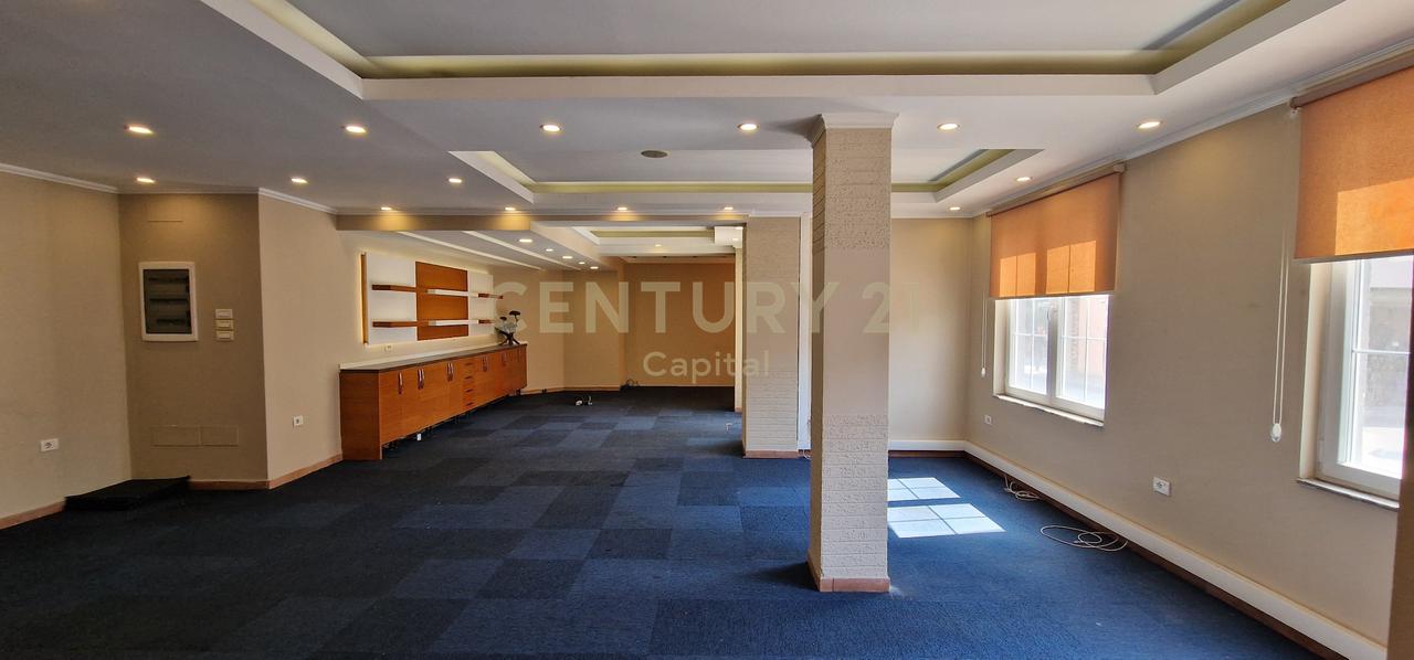 For rent, two-story building on Jordan Misja Street, near Hipoteka!