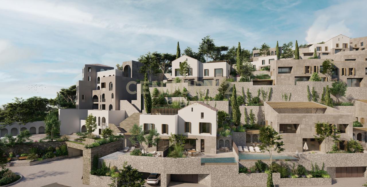 Vila Small për shitje, Folie Village, Jalë!