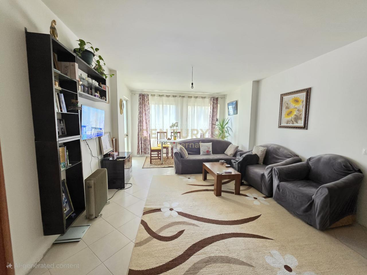 Shitet Apartament 2+1+2 perballe Grand Gallery, Yzberish