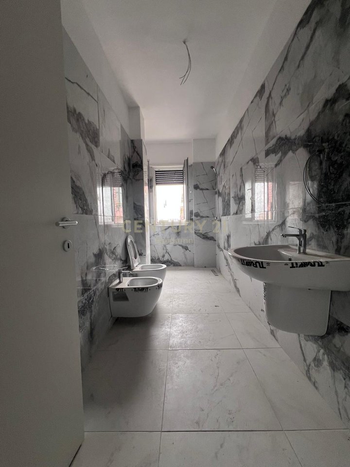 Appartamento 2+1 in Vendita nel Centro di Kamza, Tirana - 99.540€ | 110,6 m²