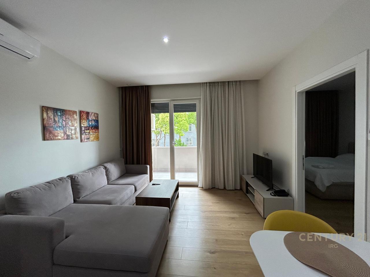 SUPER INVESTIMENTO! APPARTAMENTO 2+1 IN VENDITA DIVISO IN 2 APPARTAMENTI 1+1 - PRONTO PER AirBnb!