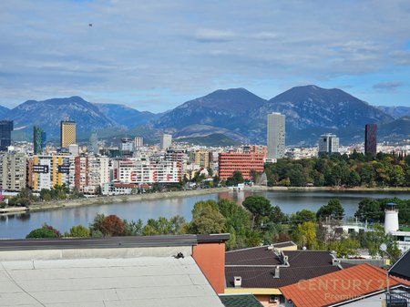 Apartment 3+1+2 for rent, large veranda + 2 parking spaces, Dry Lake!!