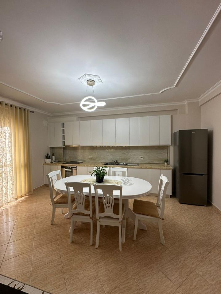 Apartament për Shitje – Rruga Cipajve, Vlorë