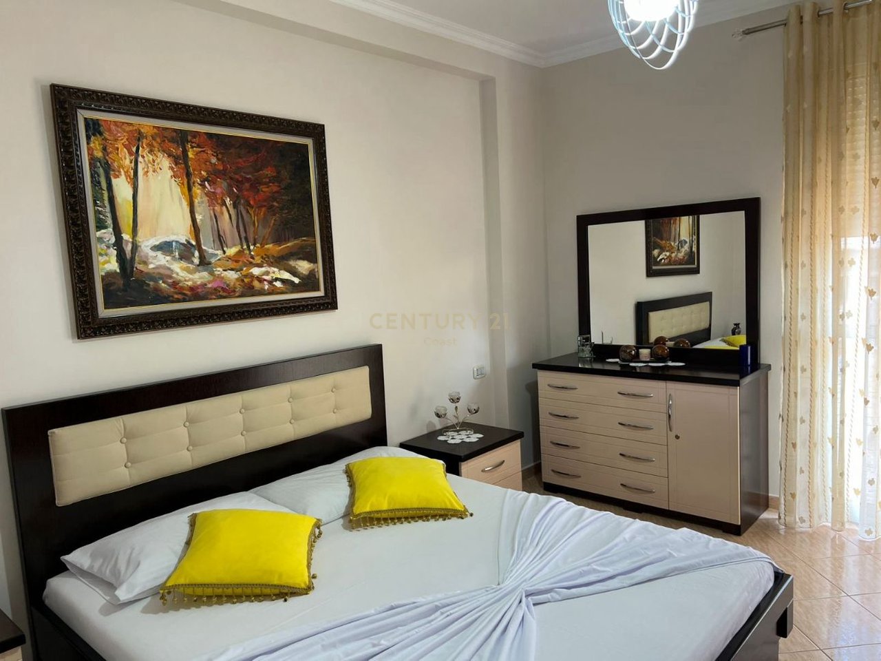 Apartament për Shitje – Rruga Cipajve, Vlorë