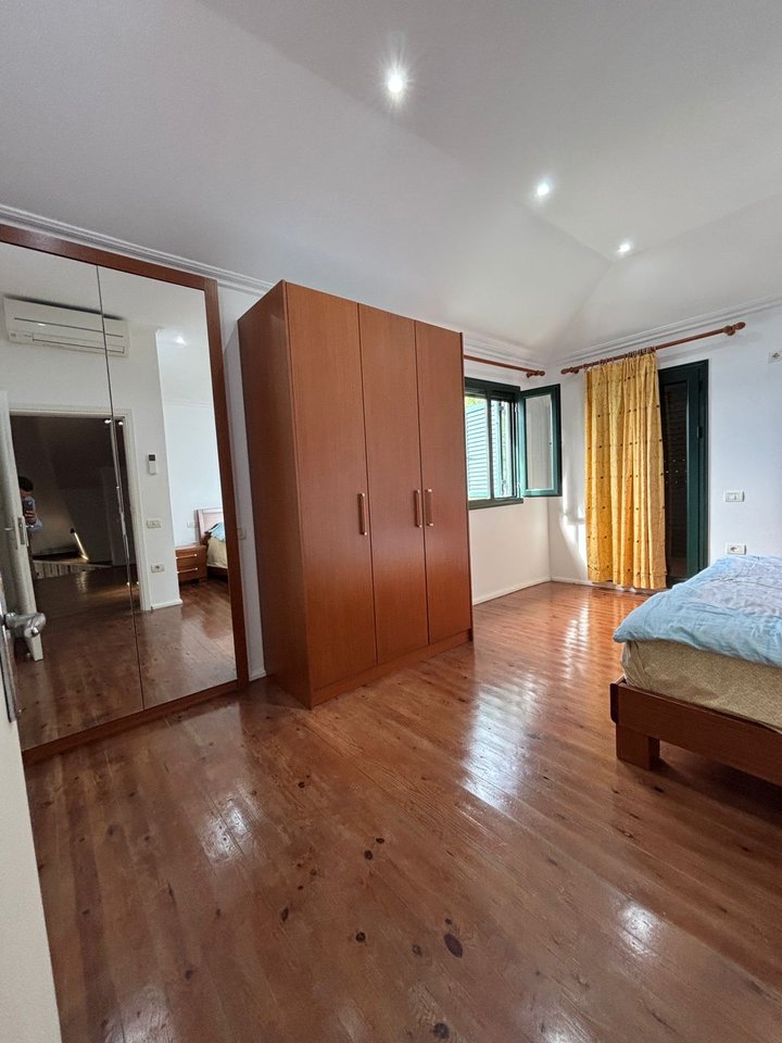 VILE 3 - VILLAS FOR SALE WITH SEA VIEW, IN UJI I FTOHTE!