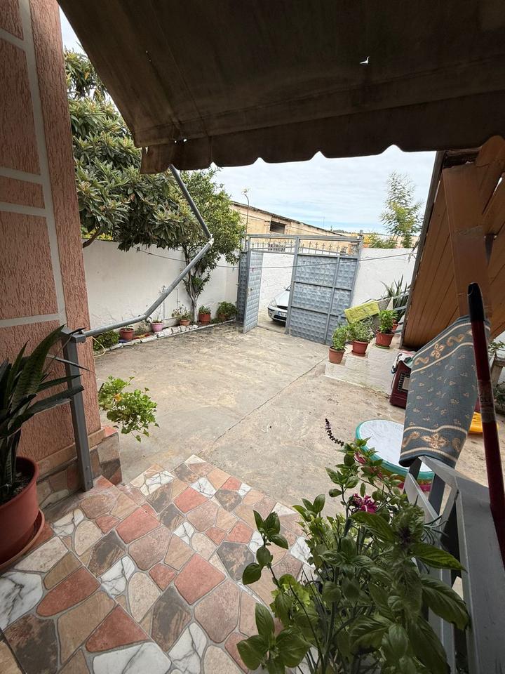 SHITET SHTEPI PRIVATE TE LAGJA "15 TETORI" VLORE!!!