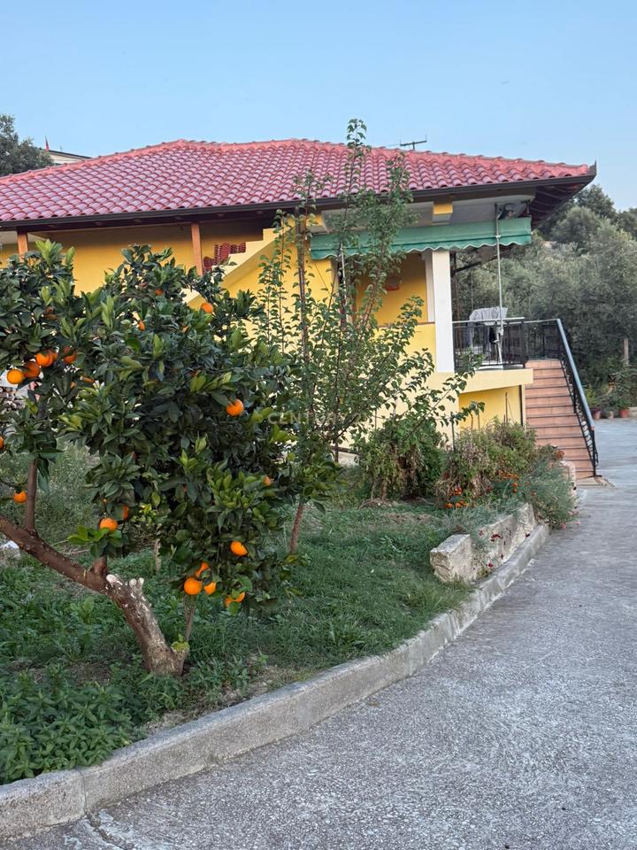 SHITET SHTËPI PRIVATE NË AFËRSI TË FSHATIT KANINË, VLORË!!!