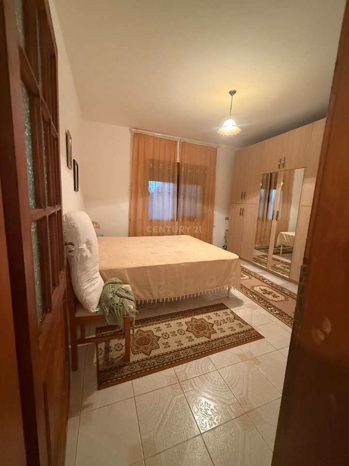 SHITET SHTËPI PRIVATE NË AFËRSI TË FSHATIT KANINË, VLORË!!!