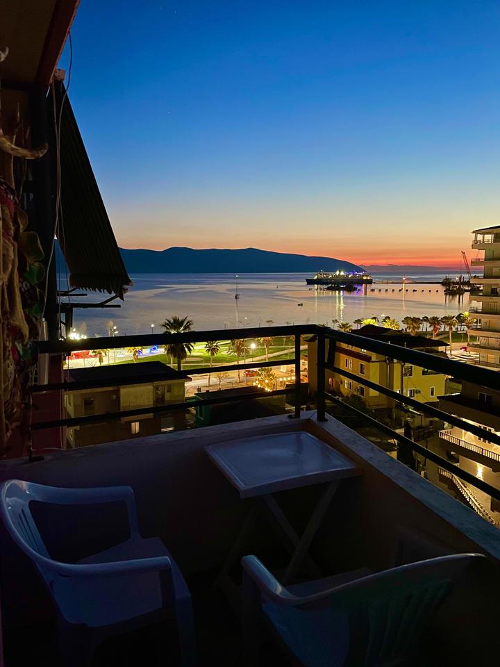 1+1 APARTMENT FOR RENT, IN LUNGOMARE, WITH SEA VIEW!