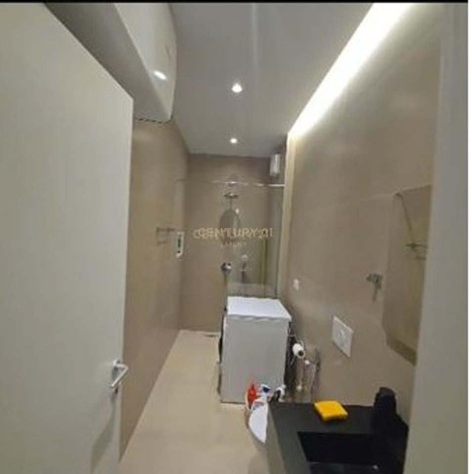 In affitto 2+1+posto auto vicino all'Ufficio Ipotecario