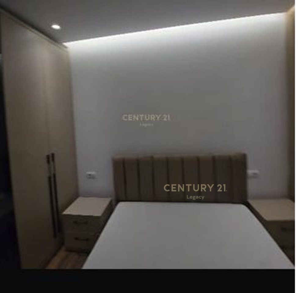 In affitto 2+1+posto auto vicino all'Ufficio Ipotecario