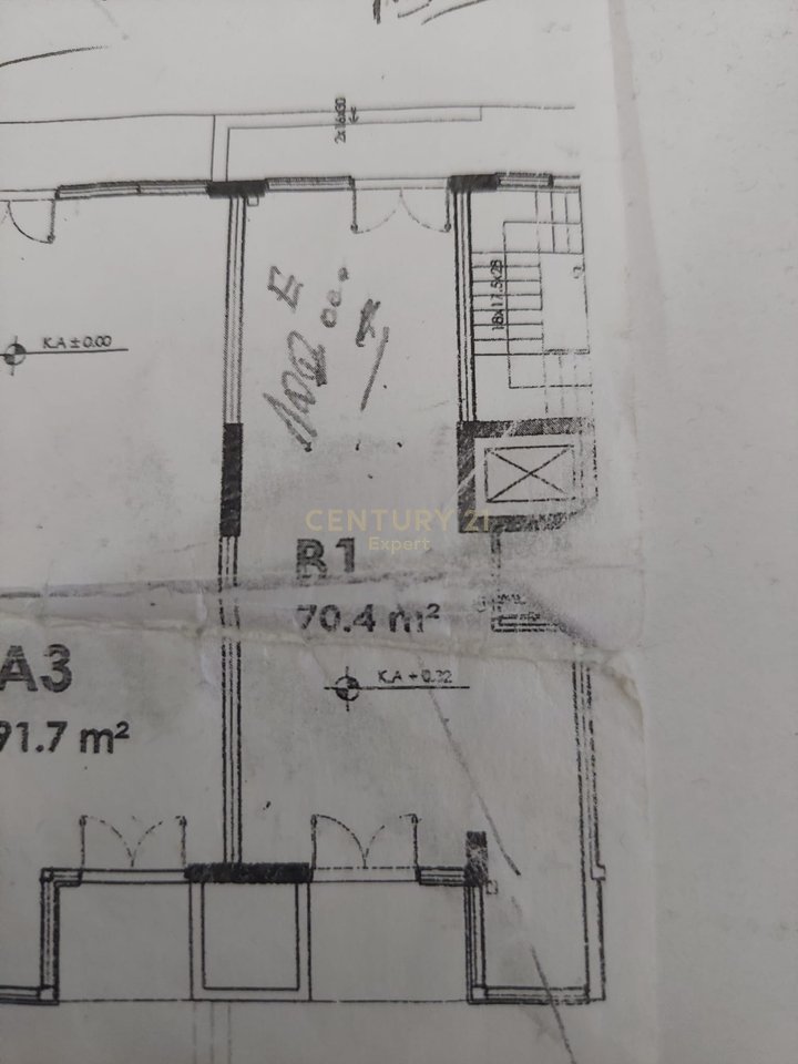 Ambient Biznesi per shitje tek Tower Bridge Residence !