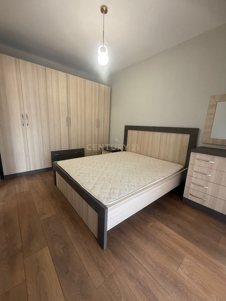 1+1 APARTMENT FOR RENT, FRESH!