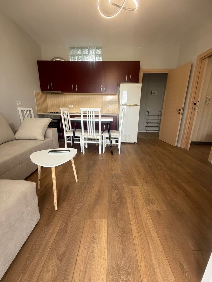 1+1 APARTMENT FOR RENT, FRESH!