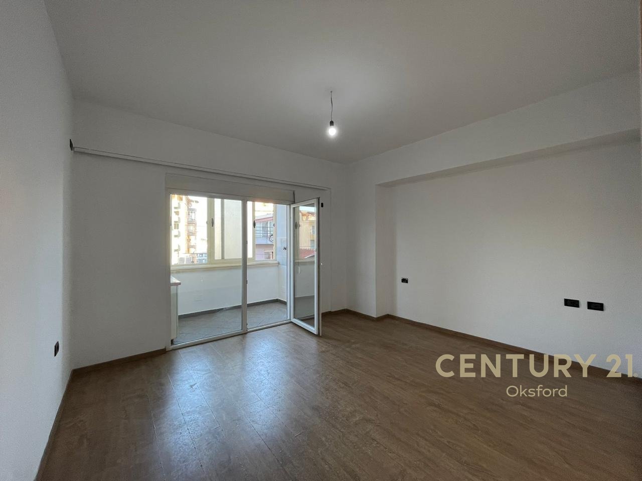 SHITET APARTAMENT 2+1 TE KODRA E DIELLIT!