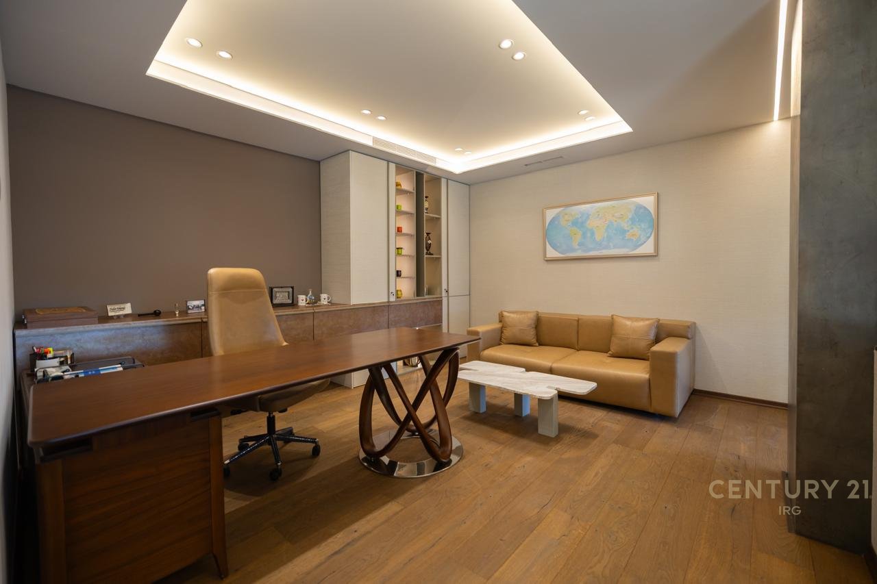 SHITET ZYRE NE ZEMER TE BLLOKUT