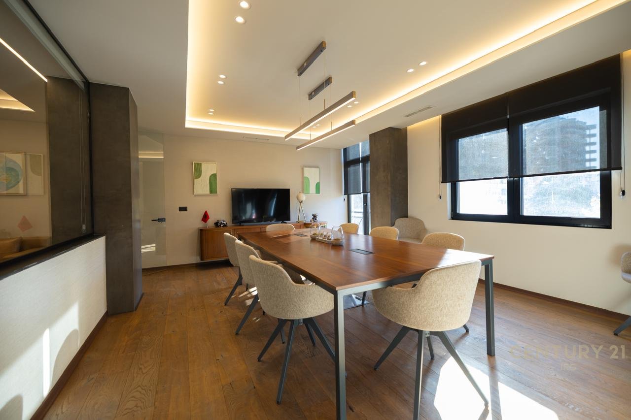 SHITET ZYRE NE ZEMER TE BLLOKUT