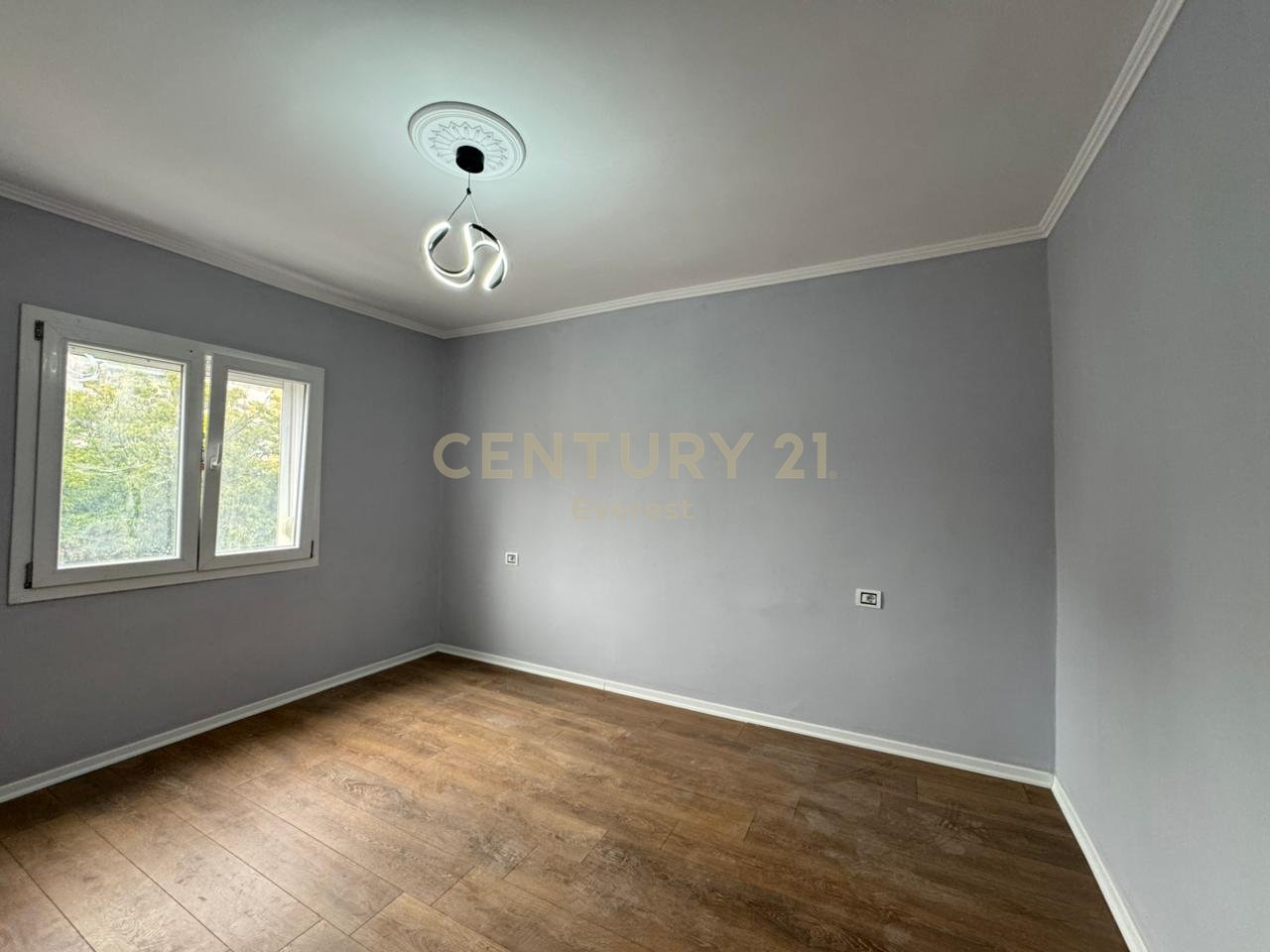 PERBALLE HARRY FULTZ, SHESIM APARTAMENT 2+1