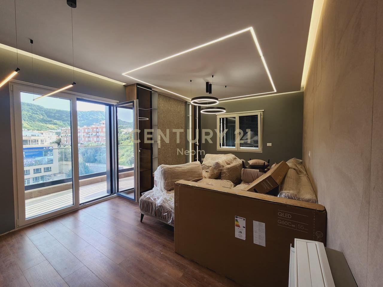 Apartament 2+1+2 për Shitje – Kodra e Diellit, Tiranë