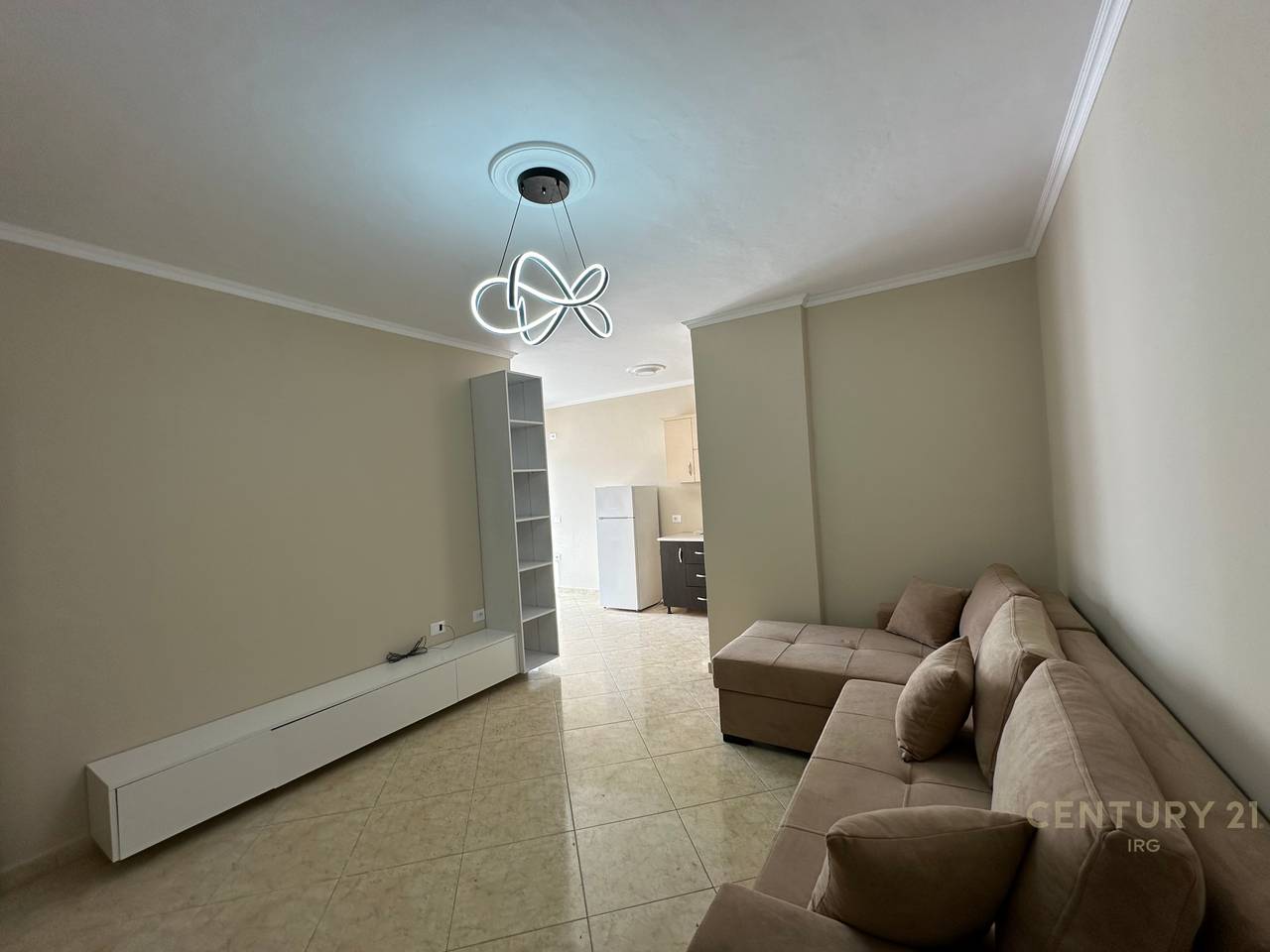 Apartament 2+1 ne Astir, tek 2 Palmat!