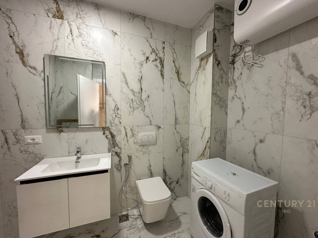 Apartament 2+1 ne Astir, tek 2 Palmat!