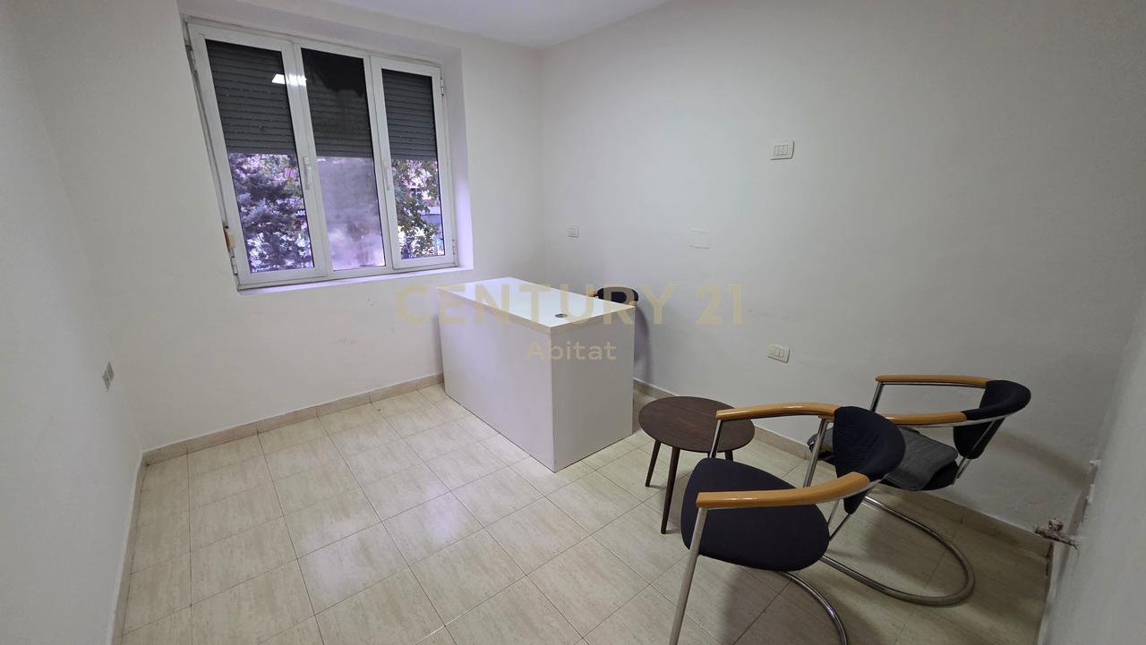 Office for Rent – December 21, Beside the Main Road!