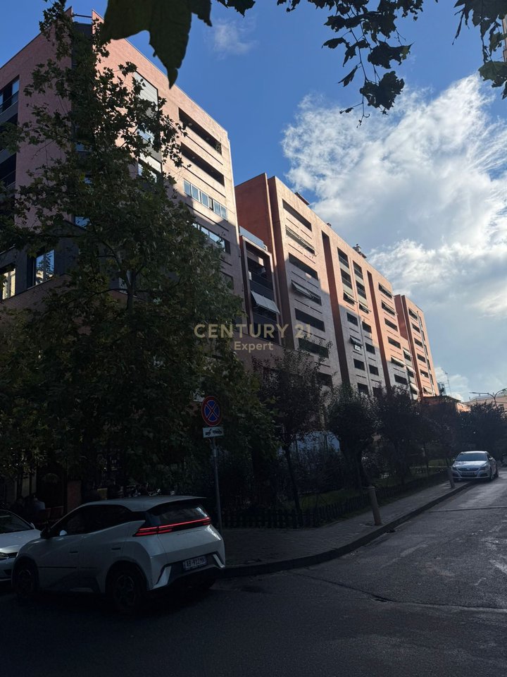 SHESIM NJESI BIZNESI NE KATI PARE TEK ISH-HIPOTEK!!