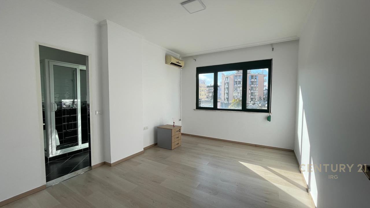 Office space for rent near Wilson Square!