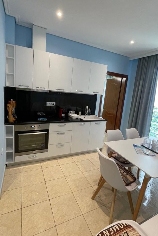 SARANDE, APARTMENT FOR RENT IN THE CENTER