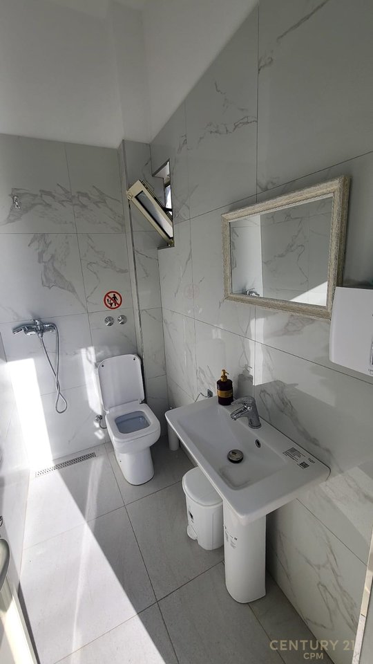 Fully functional hotel for sale in Durrës – by the sea!