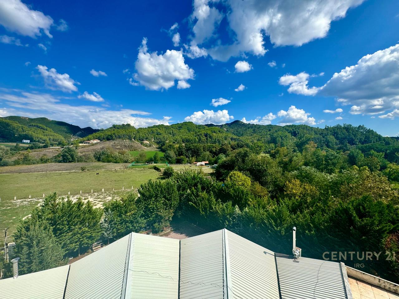 Ekskluzive ! HOTEL-Bar-Restorant per qira ne Peze !