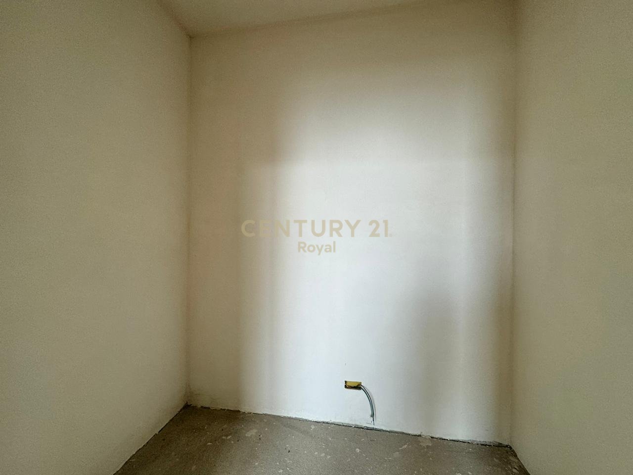 Appartamento 2+1+2 in vendita a Mjull - Bathore presso la Residenza TULIPAN, Tirana