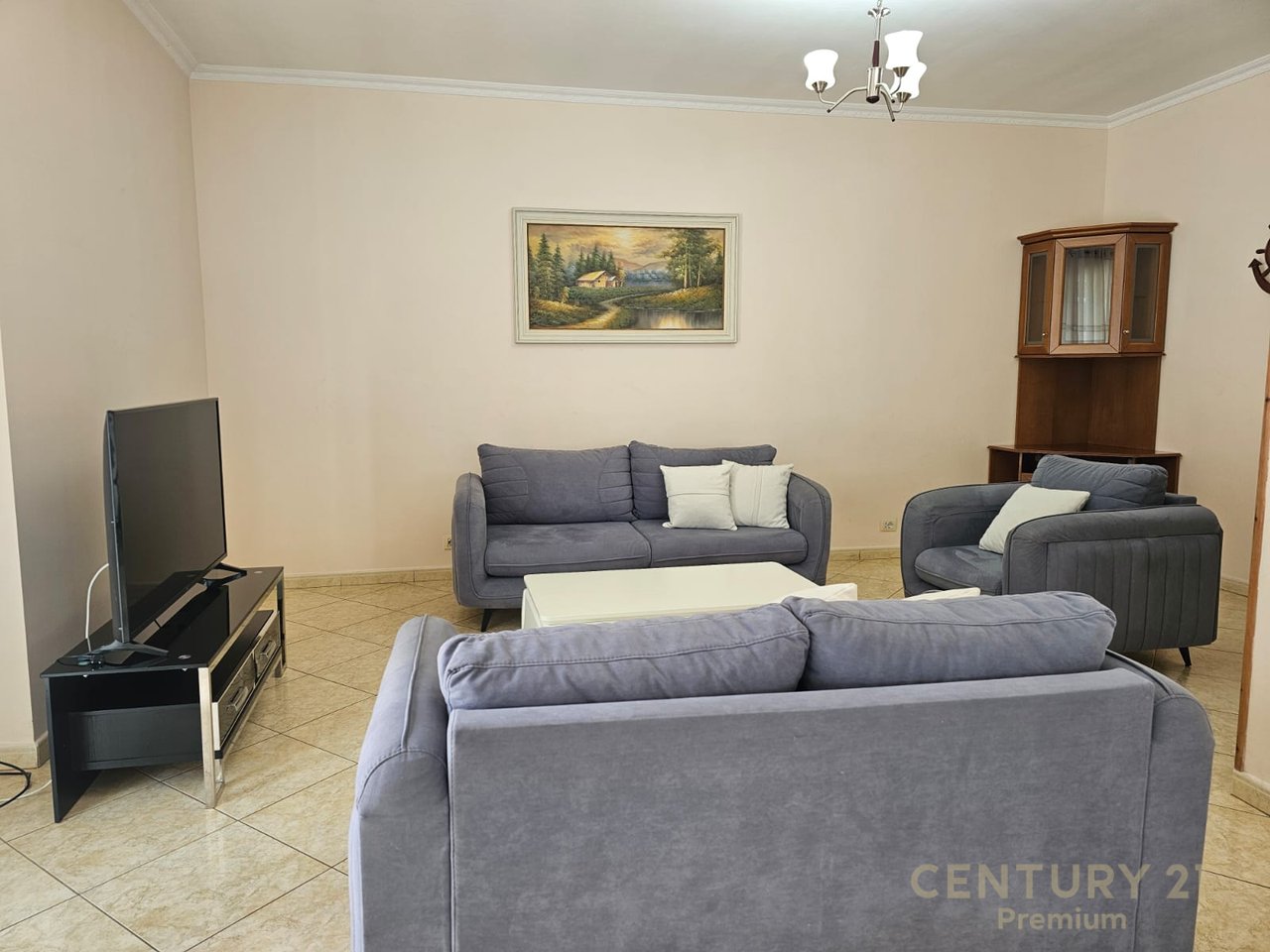 Apartment 3+1+2 for rent, large veranda + 2 parking spaces, Dry Lake!!