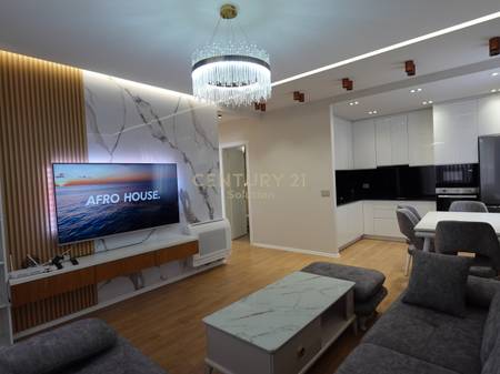 JAPIM ME QIRA 2+1+2 POSTE PARKIMI TE LIQENI I THATE!