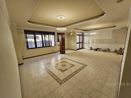 APPARTAMENTO 2+1+2 IN VENDITA VICINO AL CAFE ROMA, BLLOK!